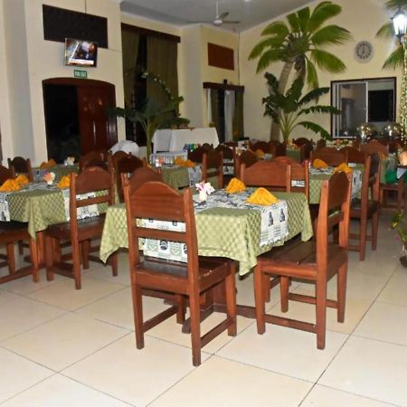 Watamu Adventist Beach Resort Luaran gambar